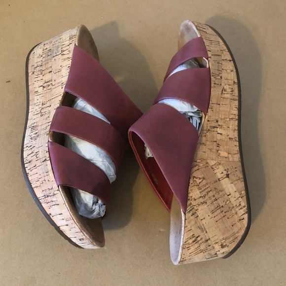 CHOCOLAT BLU Morgan Wedge Sandals Women's Size 7.5 Triple Band Leather Platform - Picture 9 of 10